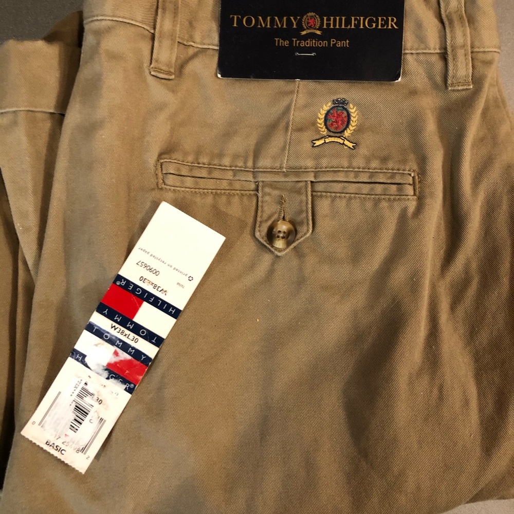 Men’s kakhi pants. New